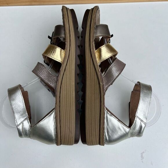 Naot Begonia Sandals Metallic Silver Gold Buckle Platform Size 41 US 10-10.5 - Picture 7 of 9